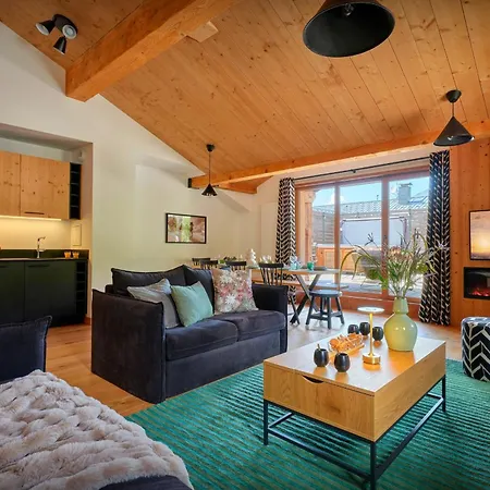 Penthouse Les Cornettes - Ovo Network Abondance