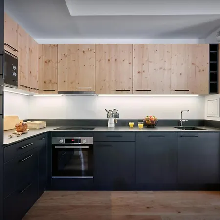 Penthouse Les Cornettes - Ovo Network Abondance