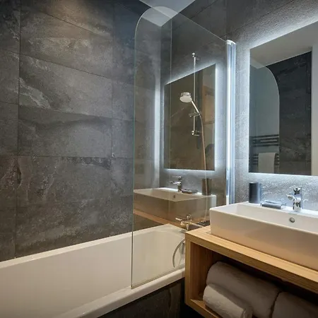 Penthouse Les Cornettes - Ovo Network Abondance